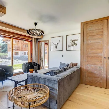 4-room With Garden, Gym And Shared Apartment Megeve